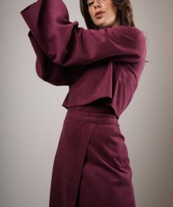 Alternative view of Alira - Maroon